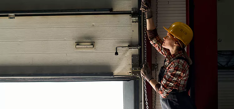 Addressing Common Garage Door Stoppage Issues in Hannibal, MO