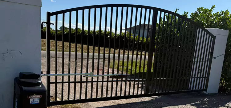 Driveway Fence Repair Hannibal