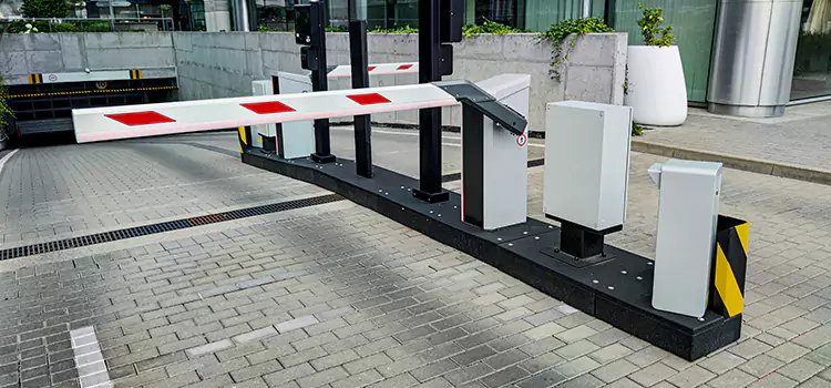 Custom Gate Design & Integration Hannibal